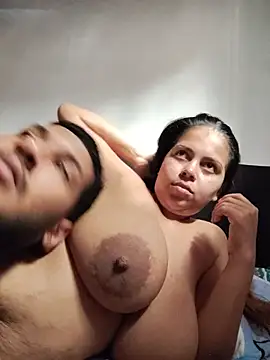 Liah Luccas online show from 5, 8, 2026