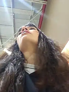 VelvetSolez online show from 15, 4, 2026