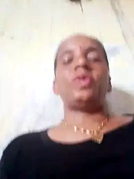 Snapshot of Anitarakkoli chatting on 27, 6, 2026 Anitarakkoli online show from 27, 6, 2026