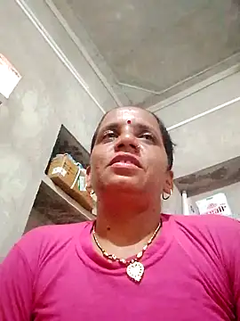Snapshot of Anitarakkoli chatting on 3, 7, 2026 Anitarakkoli online show from 3, 7, 2026