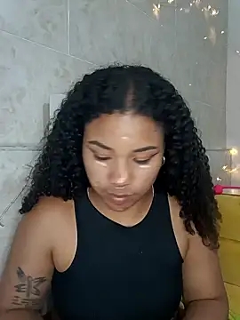 Snapshot of BrianaSweetxxx chatting on 2, 3, 2026 BrianaSweetxxx online show from 2, 3, 2026