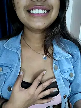 Snapshot of LIZANI_0 chatting on 28, 2, 2026 LIZANI 0 online show from 28, 2, 2026