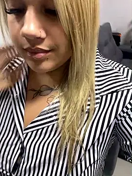 Snapshot of kahreal chatting on 18, 6, 2026 kahreal online show from 18, 6, 2026