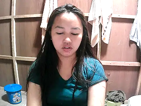 Cloudette 17 online show from 25, 2, 2026