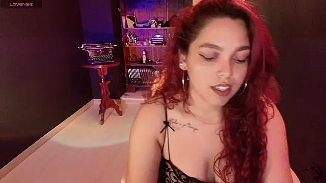 scarlett velvet  online show from 20, 2, 2026