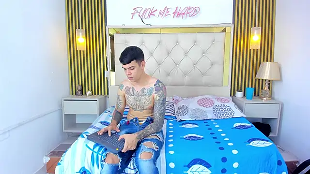 Adventurous Boys online show from 16, 3, 2026