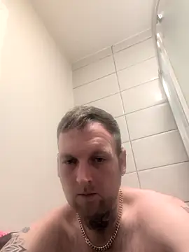 Snapshot of dave32000 chatting on 23, 2, 2026 dave32000 online show from 23, 2, 2026