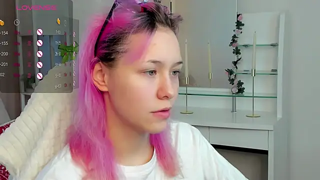 EmilyTrase online show from 31, 5, 2026