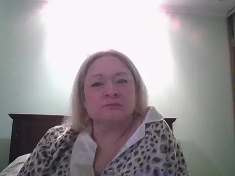 Snapshot of Veronica5489 chatting on 3, 3, 2026 Veronica5489 online show from 3, 3, 2026