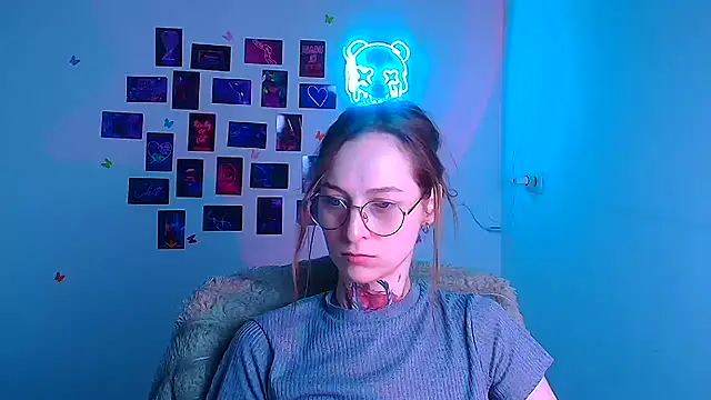 Esmi Winter online show from 11, 3, 2026