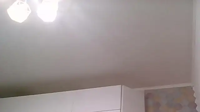 Clover Shine online show from 25, 4, 2026