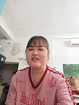 Snapshot of Kee-kimlee chatting on 21, 5, 2026 Kee-kimlee online show from 21, 5, 2026