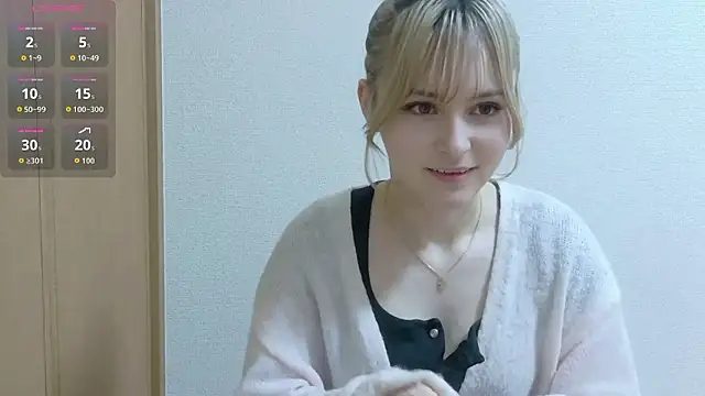 Snapshot of e_ri_ka93 chatting on 29, 4, 2026 e ri ka93 online show from 29, 4, 2026