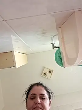 Snapshot of Sony28v chatting on 6, 4, 2026 Sony28v online show from 6, 4, 2026