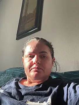 Snapshot of Sony28v chatting on 10, 4, 2026 Sony28v online show from 10, 4, 2026