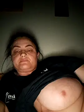 Snapshot of Sony28v chatting on 10, 4, 2026 Sony28v online show from 10, 4, 2026