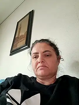 Snapshot of Sony28v chatting on 16, 4, 2026 Sony28v online show from 16, 4, 2026