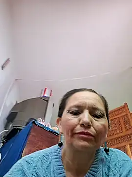 Snapshot of Alexamontiel_ chatting on 10, 4, 2026 Alexamontiel online show from 10, 4, 2026