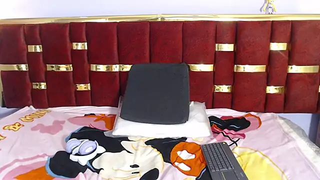 Snapshot of _angela45cute chatting on 2, 3, 2026 angela45cute online show from 2, 3, 2026