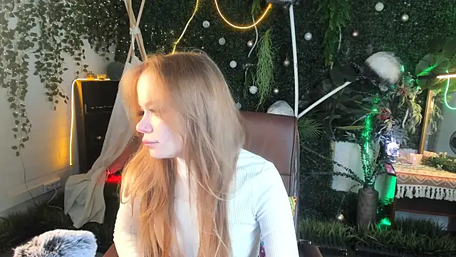 Snapshot of AmyNox chatting on 7, 7, 2026 AmyNox online show from 7, 7, 2026
