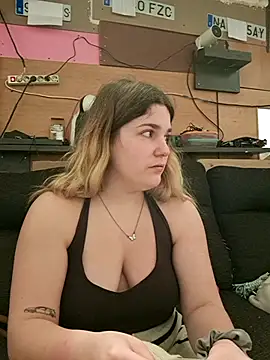 Dulcexpecado online show from 10, 4, 2026