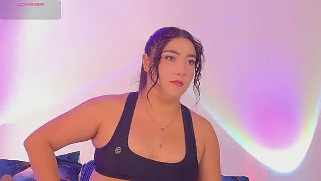 Snapshot of Hannah-Prada chatting on 19, 6, 2026 Hannah-Prada online show from 19, 6, 2026