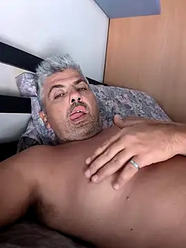 Snapshot of raysexy81 chatting on 12, 7, 2026 raysexy81 online show from 12, 7, 2026
