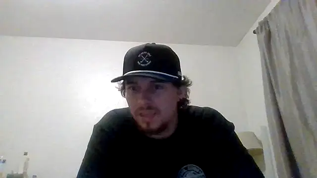 Snapshot of Tallhungandcloudy chatting on 10, 2, 2026 Tallhungandcloudy online show from 10, 2, 2026