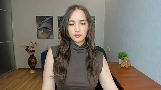 Snapshot of Effy_Royse chatting on 14, 6, 2026 Effy Royse online show from 14, 6, 2026
