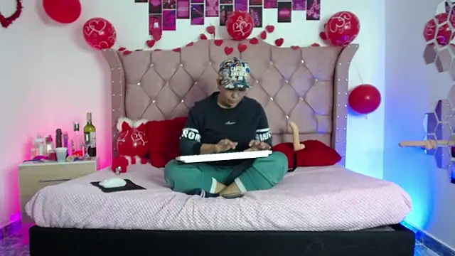 Snapshot of nat_evans8 chatting on 17, 2, 2026 nat evans8 online show from 17, 2, 2026