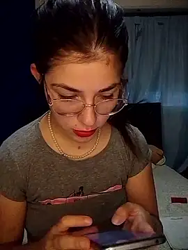 Luna33- online show from 3, 3, 2026