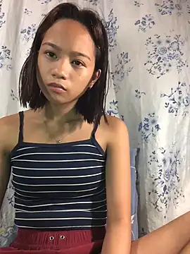 Snapshot of Asianpinay_Skinny1818 chatting on 17, 6, 2026 Asianpinay Skinny1818 online show from 17, 6, 2026