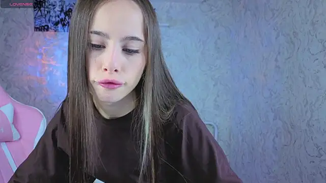 kristi kitss online show from 19, 4, 2026