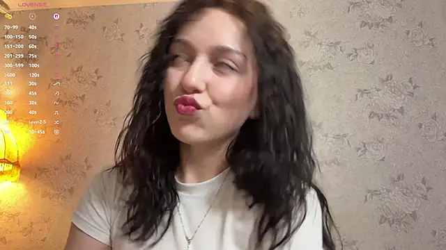 Snapshot of ShawnaBree chatting on 27, 2, 2026 ShawnaBree online show from 27, 2, 2026