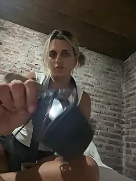 blanquitasexii online show from 8, 3, 2026