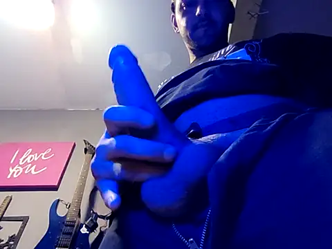 Snapshot of RodrigoAlencar chatting on 3, 3, 2026 RodrigoAlencar online show from 3, 3, 2026