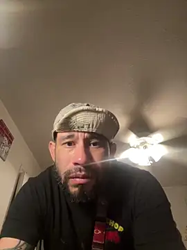 Snapshot of TheDaddio03 chatting on 24, 2, 2026 TheDaddio03 online show from 24, 2, 2026