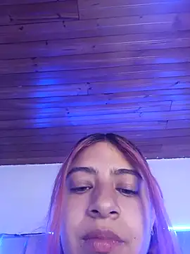 Snapshot of lunabloom2 chatting on 3, 3, 2026 lunabloom2 online show from 3, 3, 2026