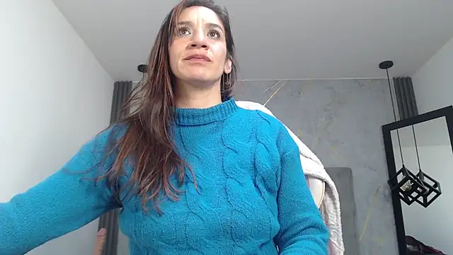 Ava Stone online show from 5, 4, 2026