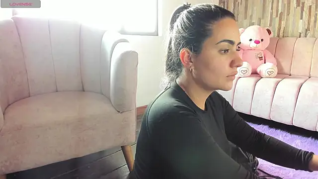 Miilana  online show from 14, 3, 2026