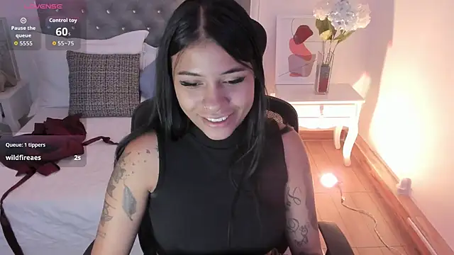 Snapshot of Aisha_Haddad chatting on 26, 2, 2026 Aisha Haddad online show from 26, 2, 2026