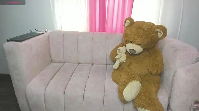 Snapshot of Miissy_ chatting on 1, 5, 2026 Miissy online show from 1, 5, 2026