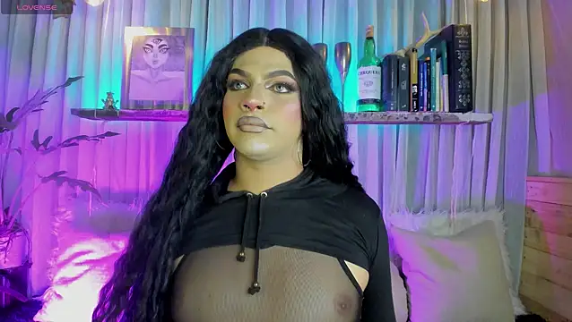 Snapshot of Miss-liaa chatting on 11, 2, 2026 Miss-liaa online show from 11, 2, 2026