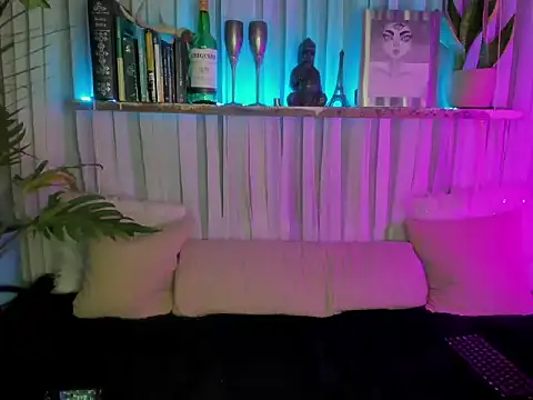 Miss-liaa online show from 8, 3, 2026