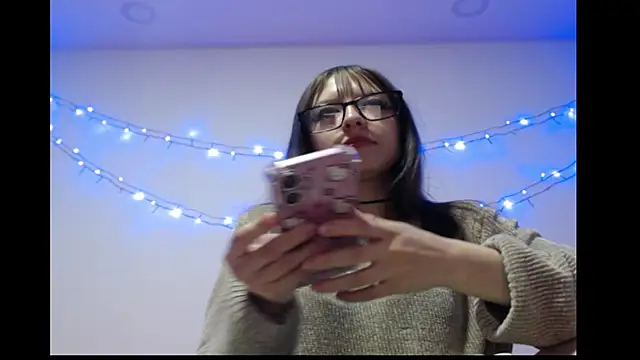 Snapshot of michell_bunny1 chatting on 17, 2, 2026 michell bunny1 online show from 17, 2, 2026