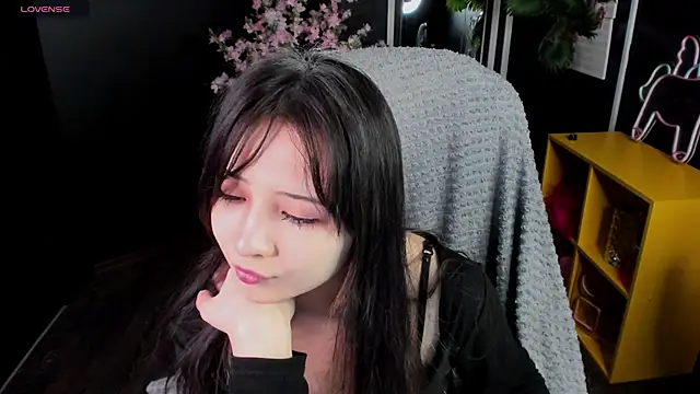 May Ling online show from 12, 4, 2026