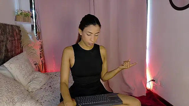 Snapshot of MelanyStone_ chatting on 12, 2, 2026 MelanyStone online show from 12, 2, 2026