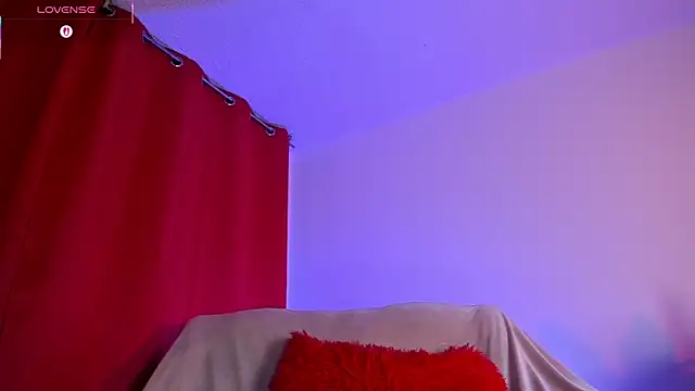 Snapshot of lilyruso chatting on 17, 7, 2026 lilyruso online show from 17, 7, 2026