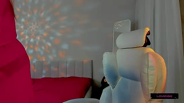 Snapshot of she_wolf chatting on 26, 2, 2026 she wolf online show from 26, 2, 2026