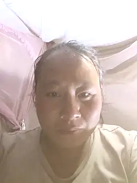 Snapshot of plump-bums chatting on 17, 2, 2026 plump-bums online show from 17, 2, 2026